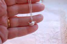 Load image into Gallery viewer, Wren Necklace
