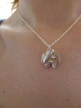 Load image into Gallery viewer, Frog and Lilypad necklace