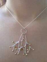 Load image into Gallery viewer, Cow Parsley Necklace