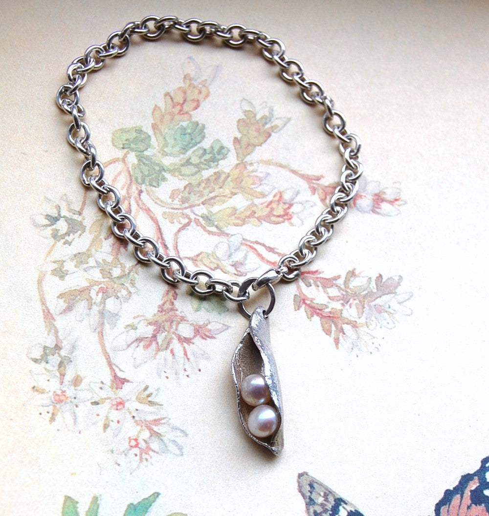 Pearls in the Pod Bracelet