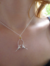Load image into Gallery viewer, Pair of doves Necklace