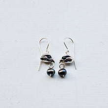 Load image into Gallery viewer, Falcon Earrings
