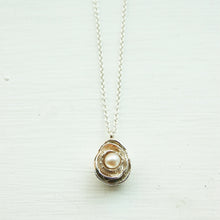 Load image into Gallery viewer, Oyster Shell Necklace