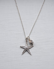 Load image into Gallery viewer, Starfish And Conch shell Necklace