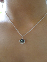 Load image into Gallery viewer, Cockle Shell &amp; Pearl Necklace