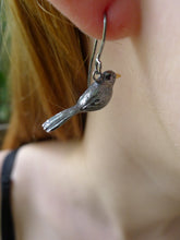 Load image into Gallery viewer, Blackbird Earrings